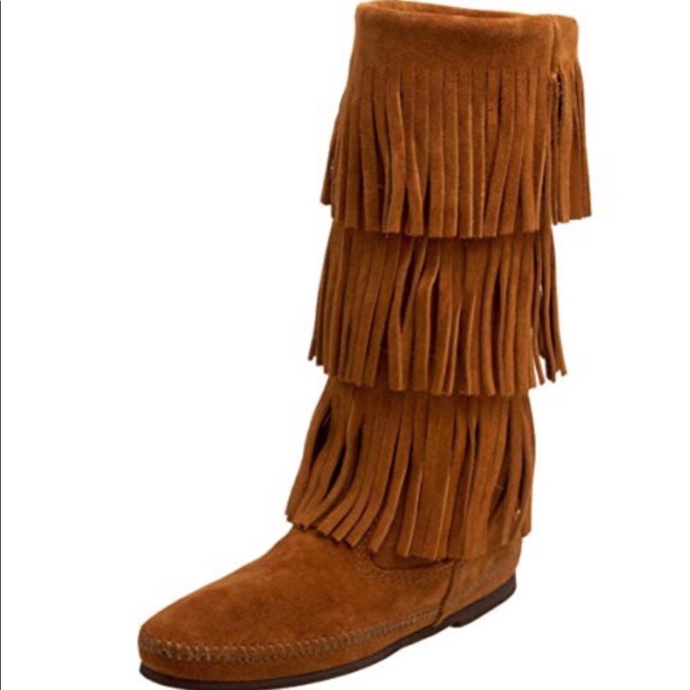 Minnetonka Fringe Boots size 12